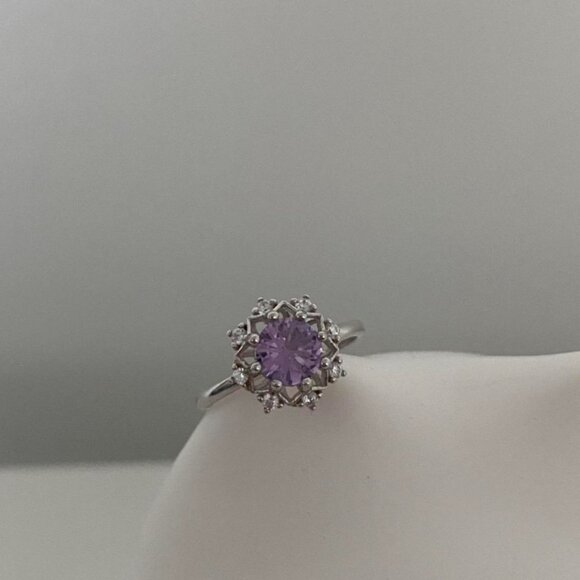 Amethyst Ring, Adjustable fit, Crystal & Sterling silver - Picture 2 of 3